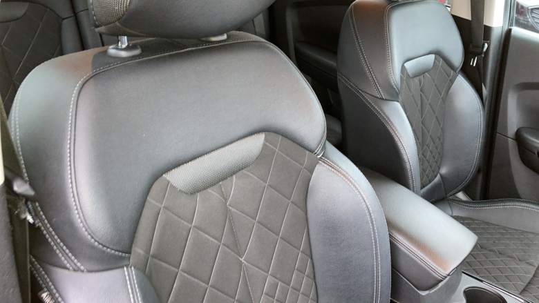 Renault Kadjar 1.5 Blue dCi Iconic 5dr Diesel Hatchback